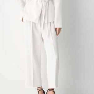 Aritzia Effortless Pant Cropped Crepette